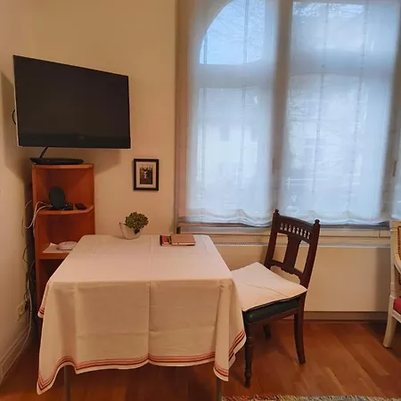Pinahaus Apartment